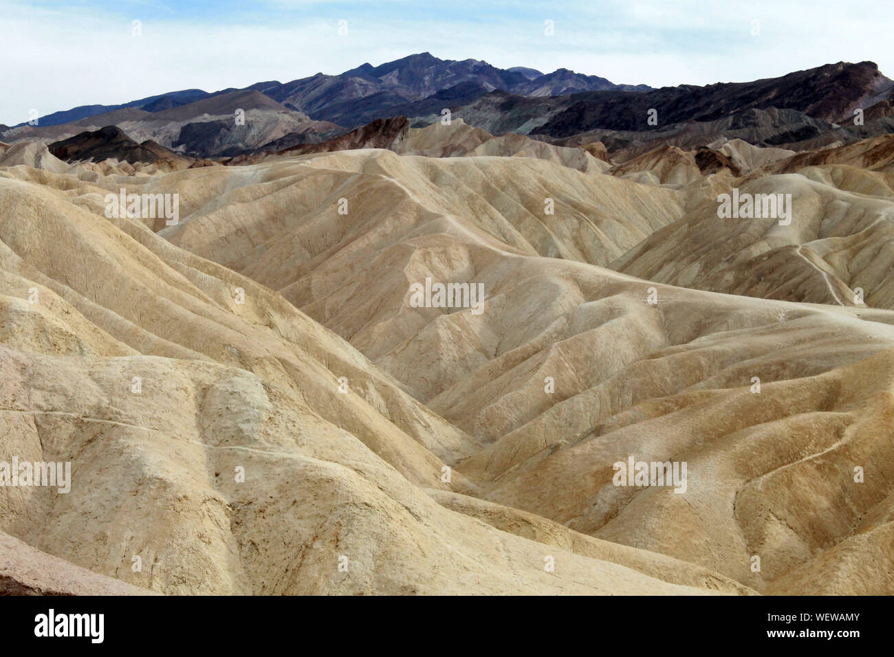 Arid mountain ranges hi-res stock photography and images - Alamy