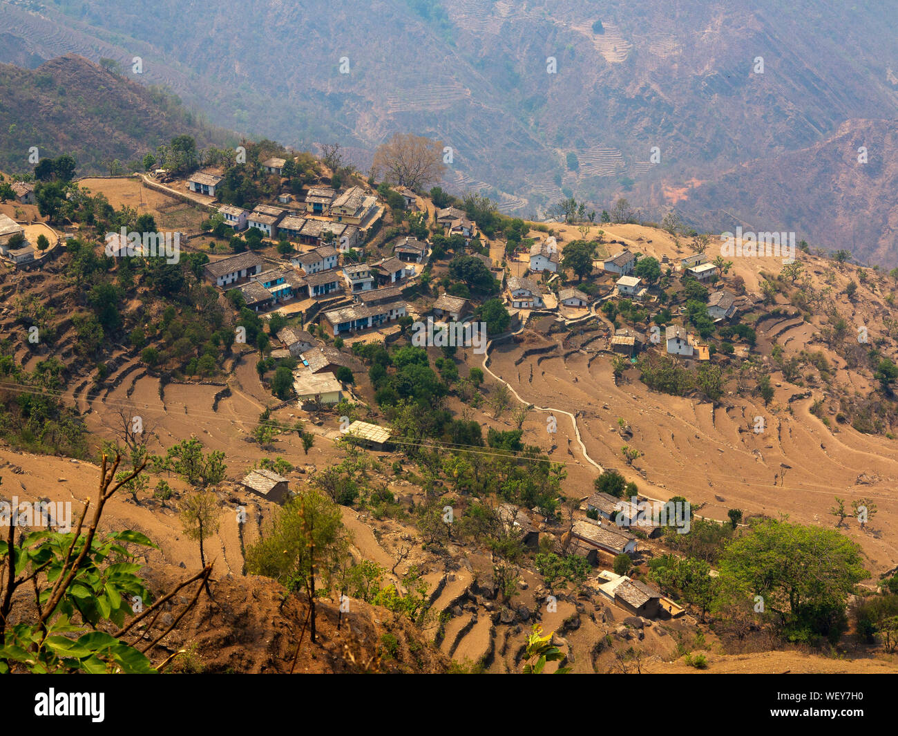 Village on the Tallas Des area, Kumaon Hills, Uttarakhand, India Stock ...