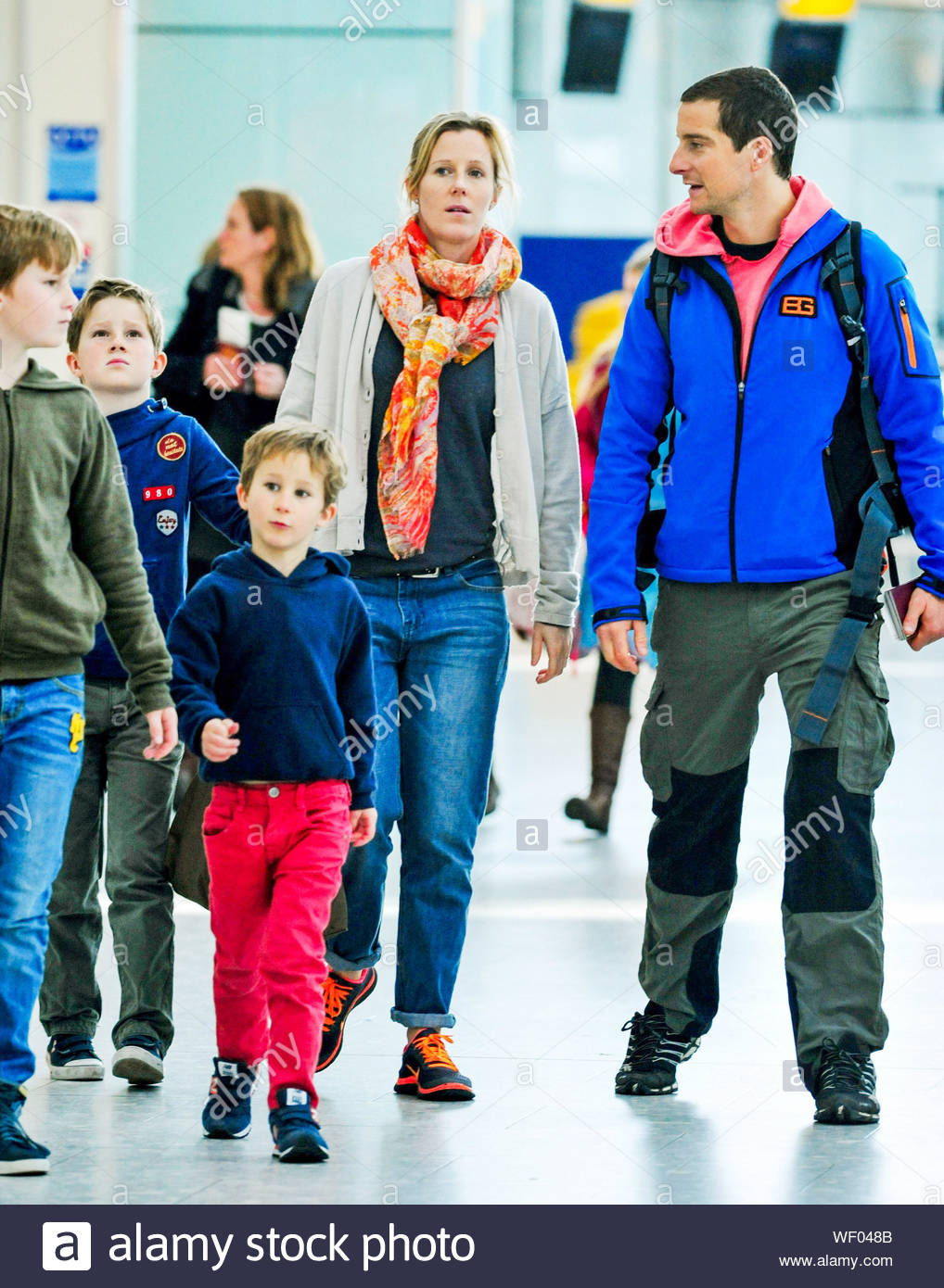 Bear Grylls Family Stock Photos & Bear Grylls Family Stock Images Alamy