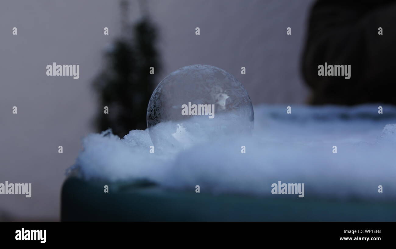 bubble snow