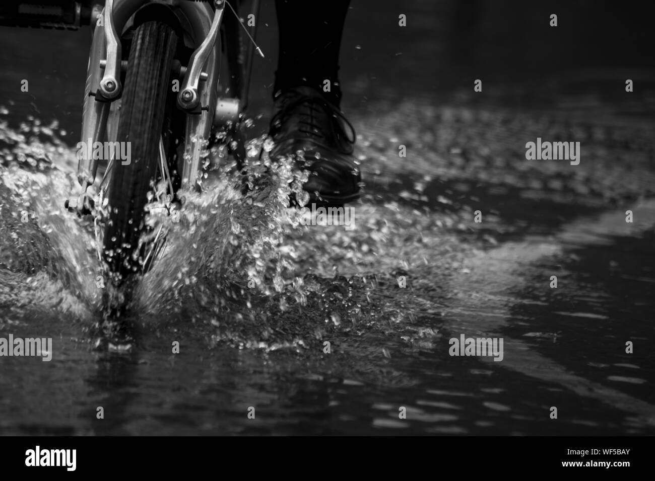 Water re cycling vehicle Black and White Stock Photos & Images Alamy