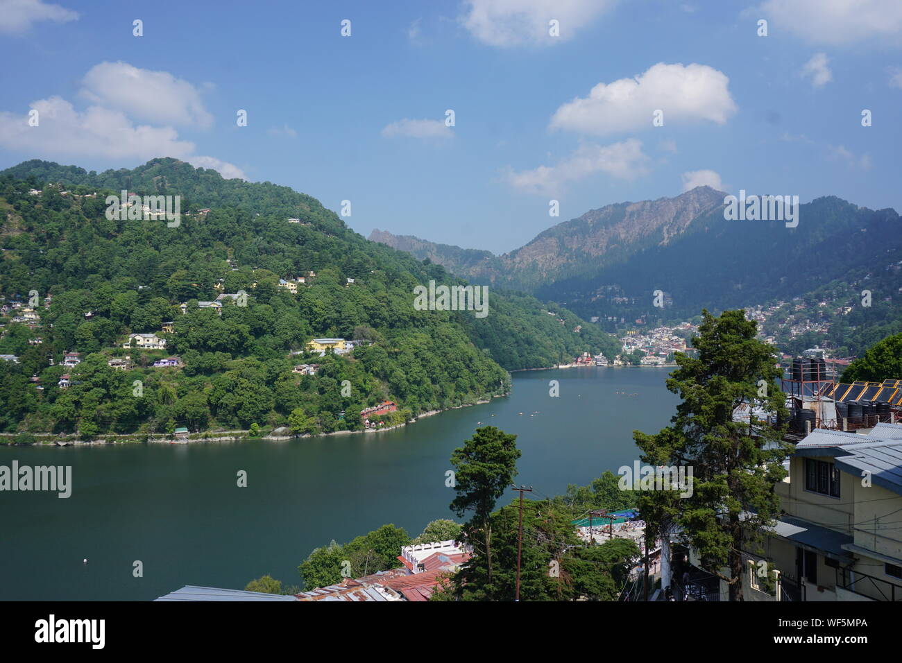 Lake uttarakhand hi-res stock photography and images - Alamy