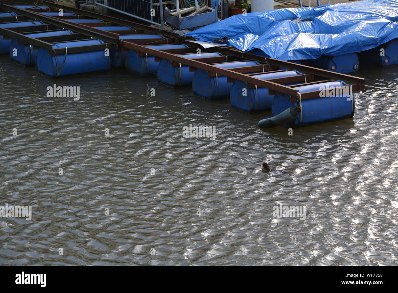 Floating Jetty High Resolution Stock Photography And Images Alamy