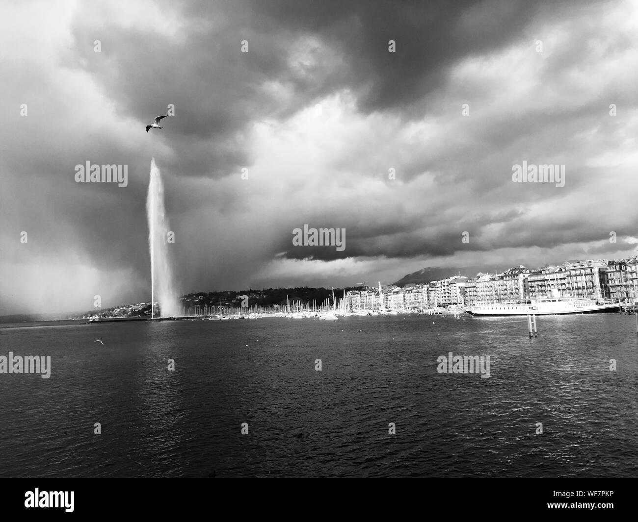 Jet deau lake geneva hires stock photography and images Alamy