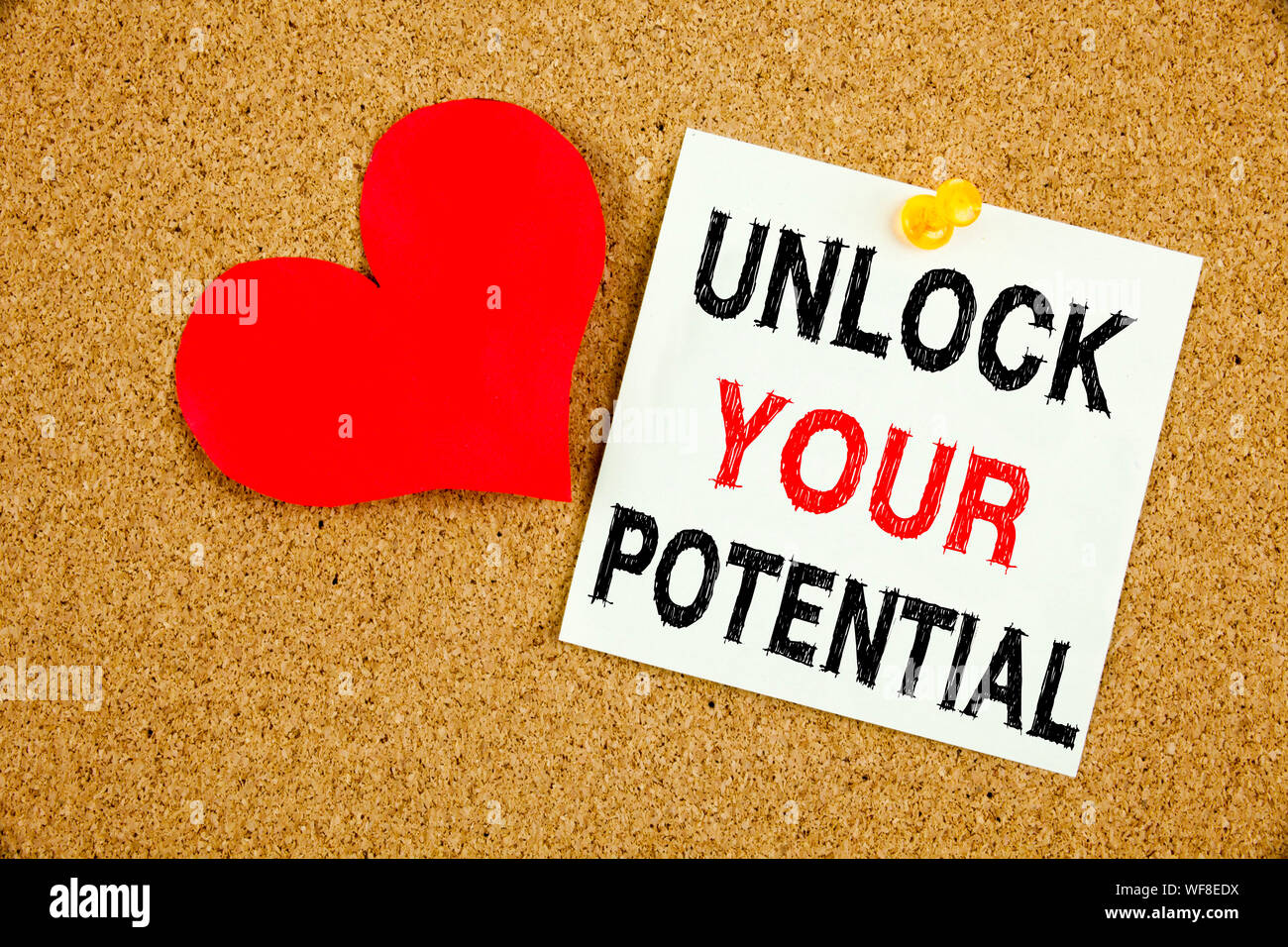 Thumb tack bulletin board hires stock photography and images Alamy
