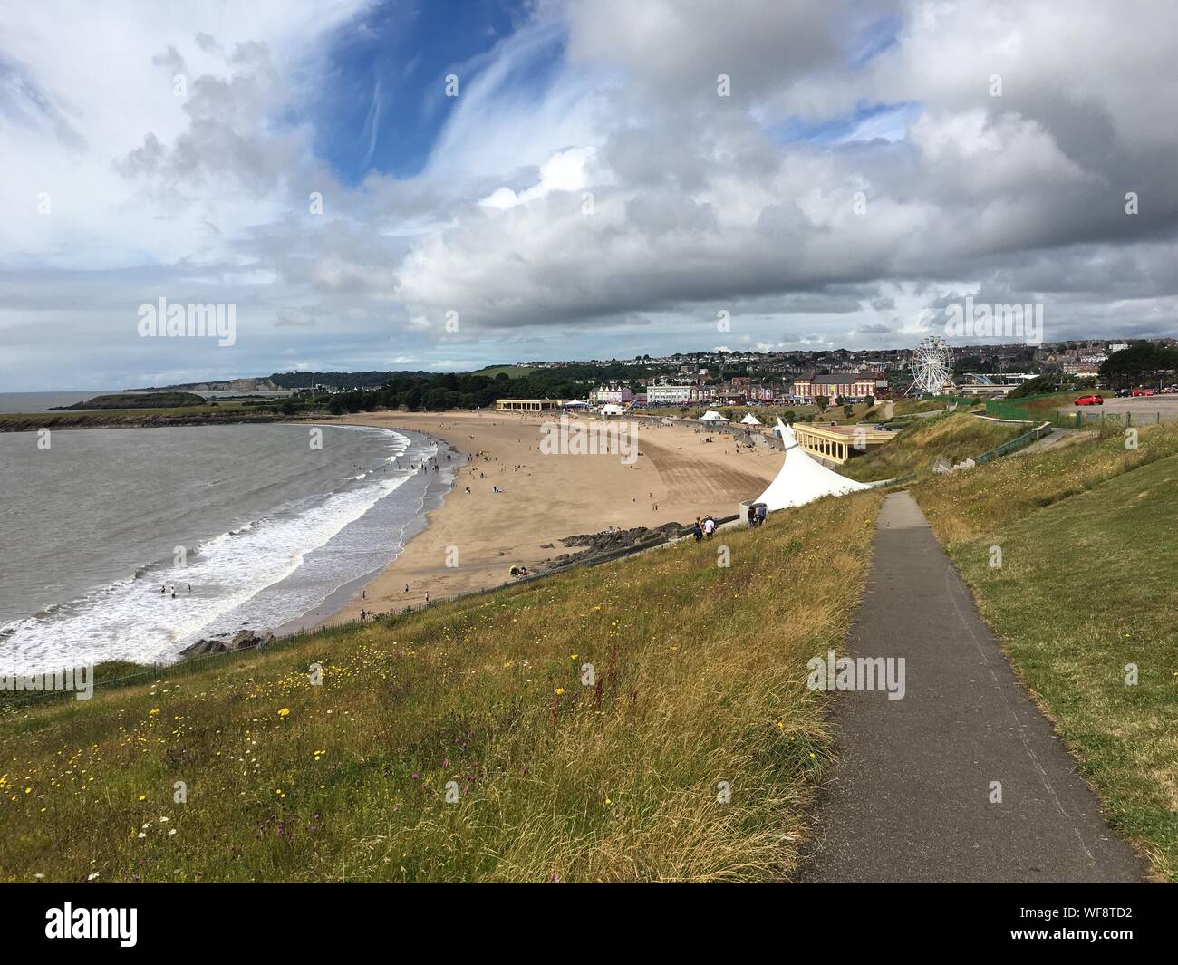 Barry island beach hi-res stock photography and images - Alamy