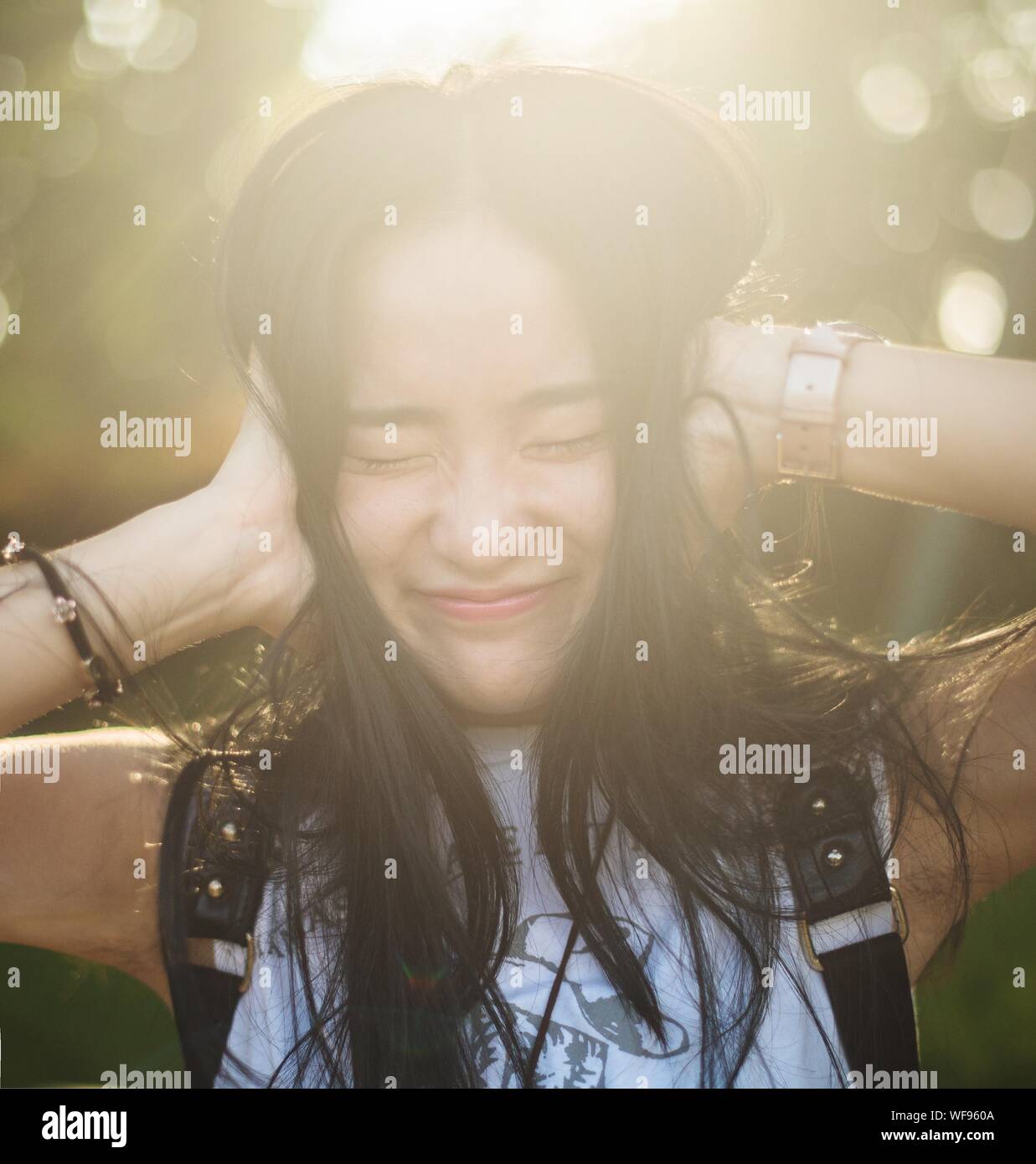 Closed ears hires stock photography and images Alamy