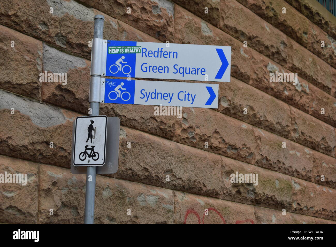 Nsw signage hires stock photography and images Alamy