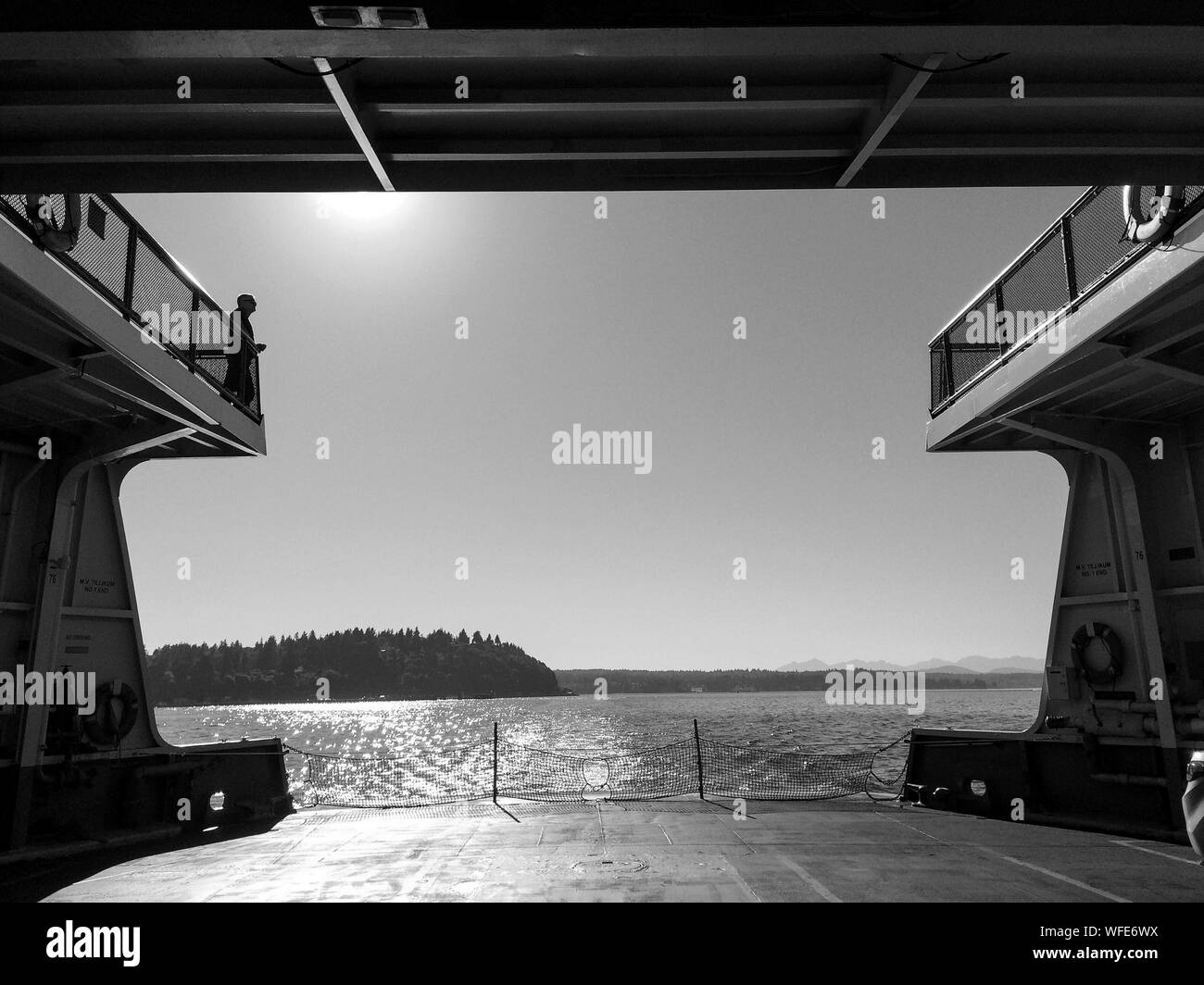 Ferry passenger ferry Black and White Stock Photos & Images - Alamy
