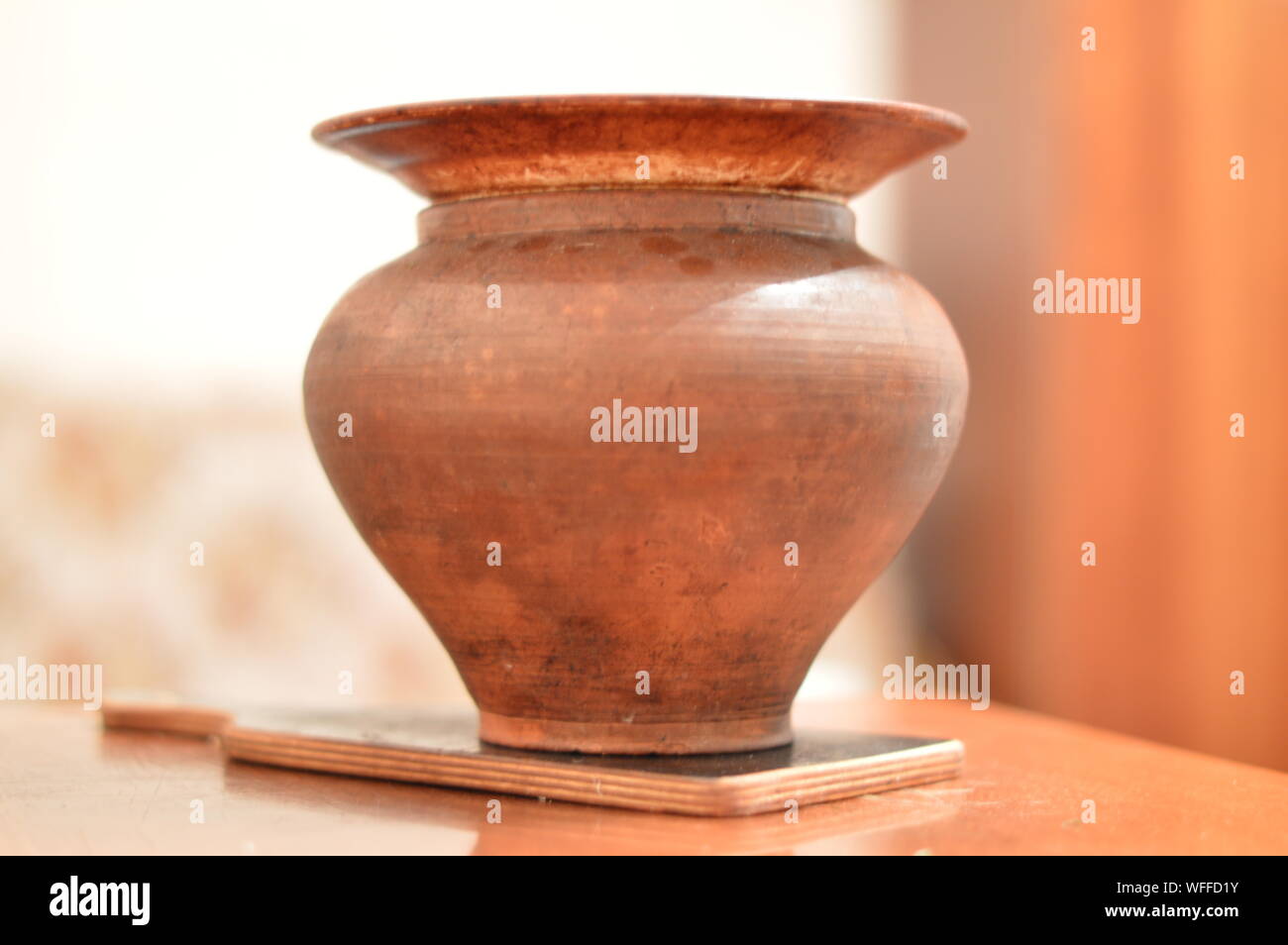 Clay pot for cooking in the oven. For simmering and simmering. Dishes. Russia. Stock Photo