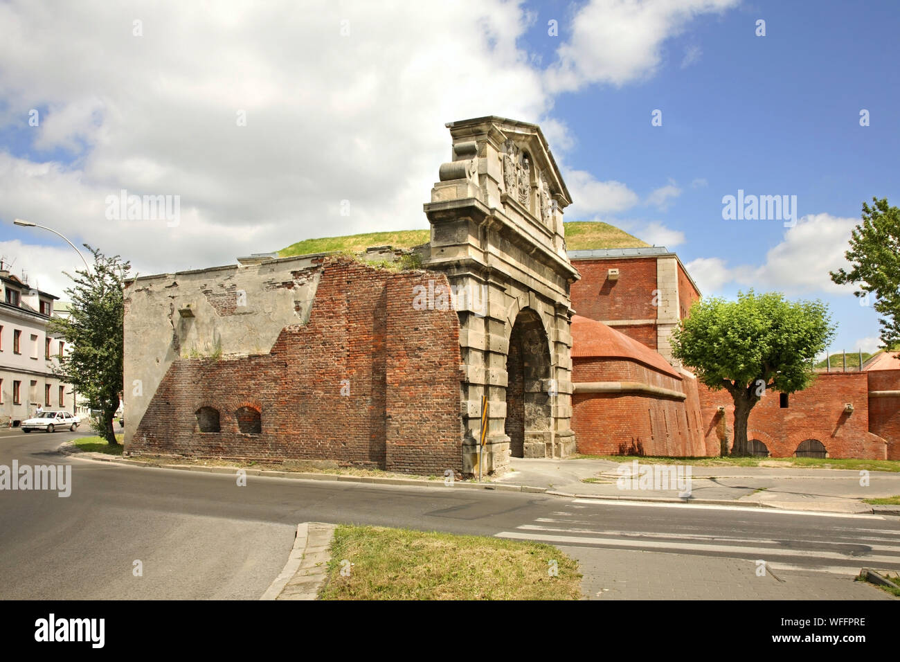 Old Lvov gate (Stara Brama Lwowska) of fortress in Zamosc. Poland Stock Photo