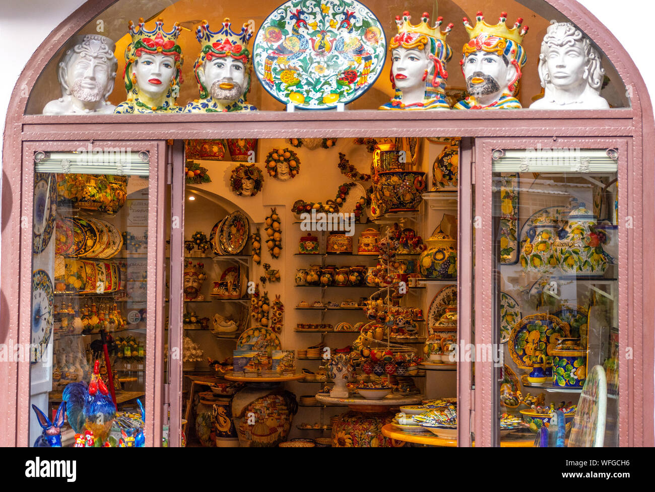 Sorrento ceramics hires stock photography and images Alamy