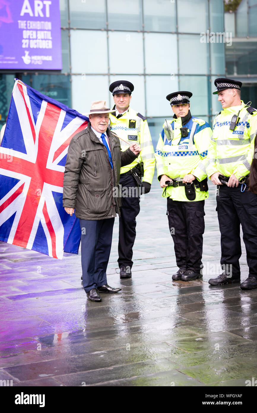Manchester, UK. 31 August, 2019. A counter-demonstration disrupted the Stop The Coup protest as a small number of Pro-Brexit supporters voiced their opinion about Boris Johnsons decision to suspend parliament. Andy Barton/Alamy Live News Stock Photo
