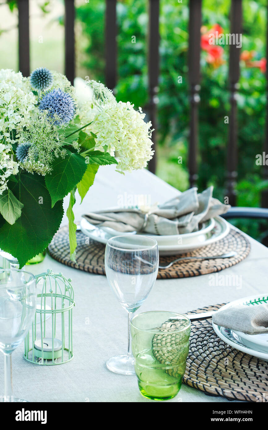 Formal table setting outdoors Stock Photo