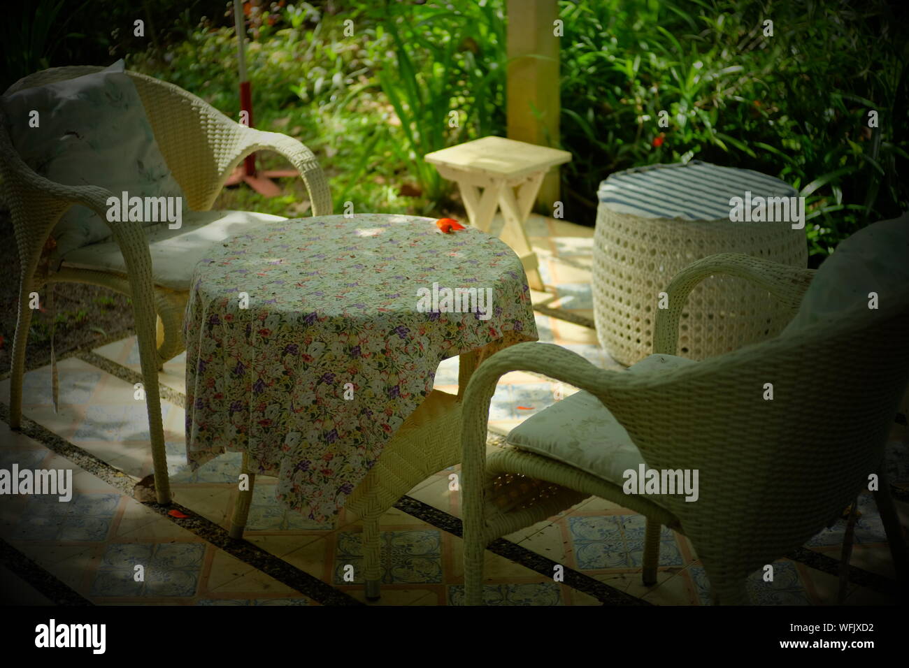 Chairs And Table In Yard Stock Photo - Alamy