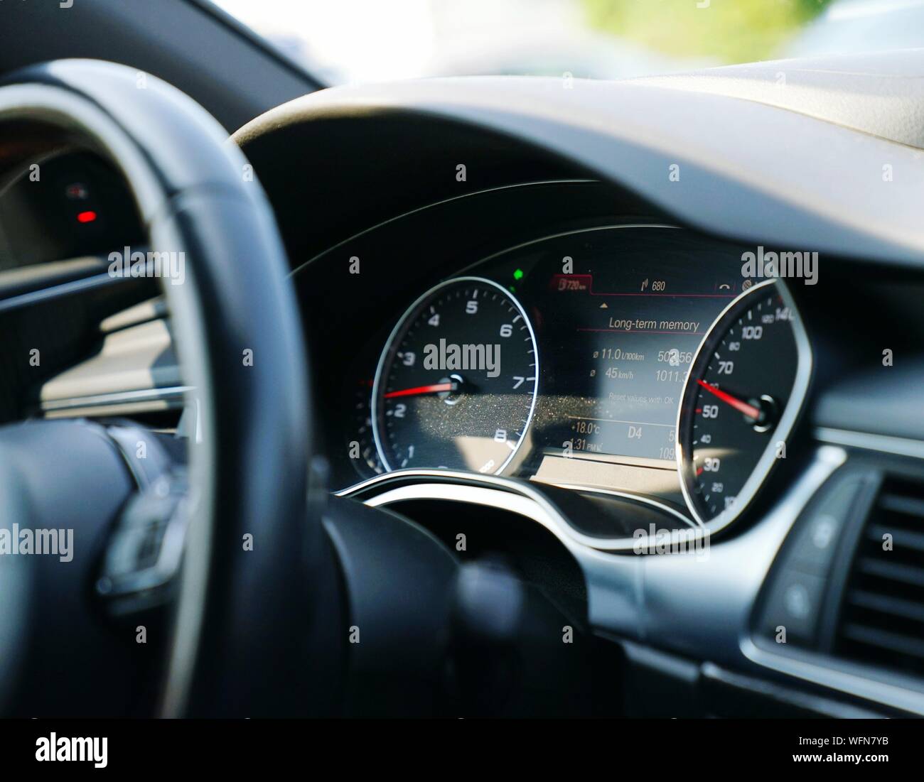 Car gauges hires stock photography and images Alamy