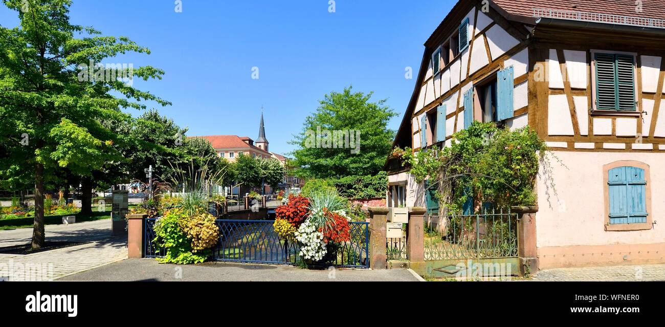 France Bas Rhin Niederbronn Les Bains Falkensteinerbach River And St