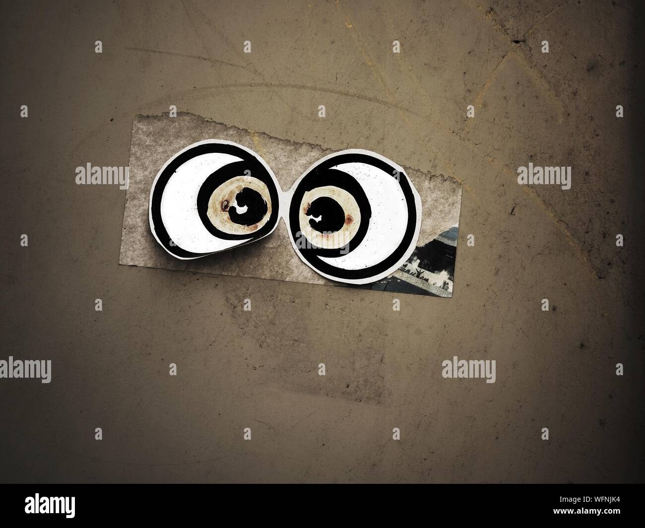 Hypnosis eyes hi-res stock photography and images - Alamy