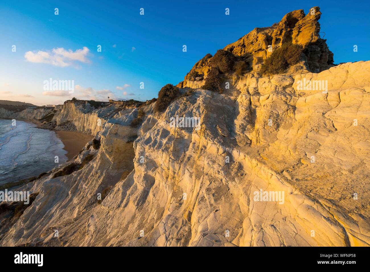 Italy, Sicily, Realmonte, Scala dei Turchi, or Turks stairway, cliff of white limestone overlooking the sea Stock Photo