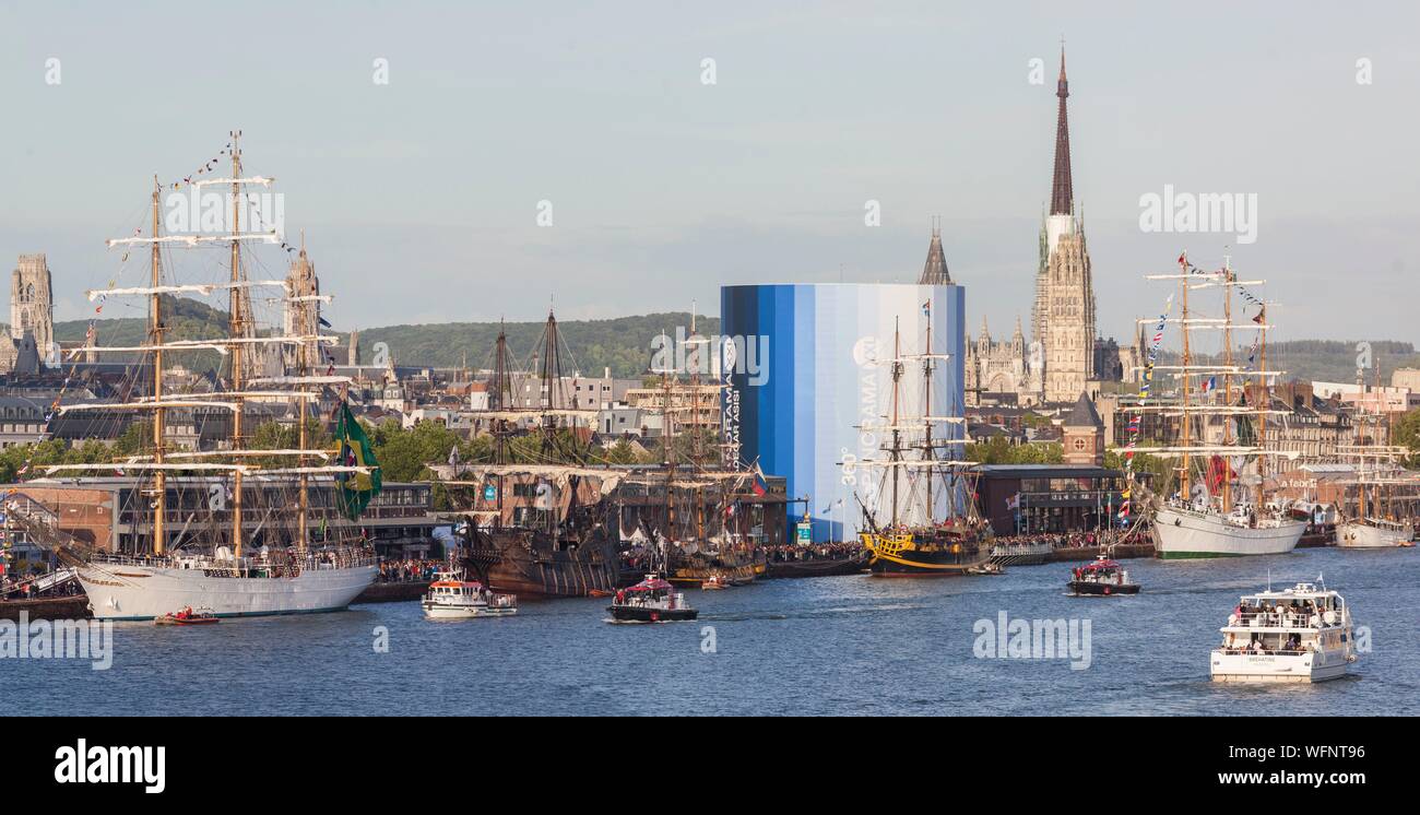 France, Seine Maritime, Rouen, Armada 2019, panoramic view on moored tall ships, with Cathedrale Notre Dame and Panorama XXL in the background Stock Photo