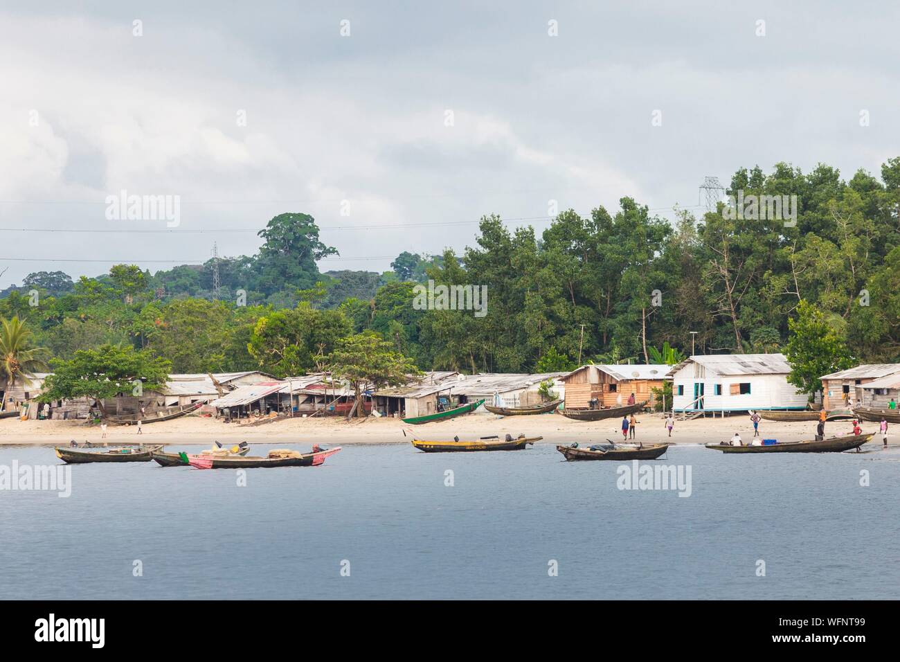 Cameroon, South Region, Ocean Department, Londji, fishing canoes on the beach of the village Stock Photo