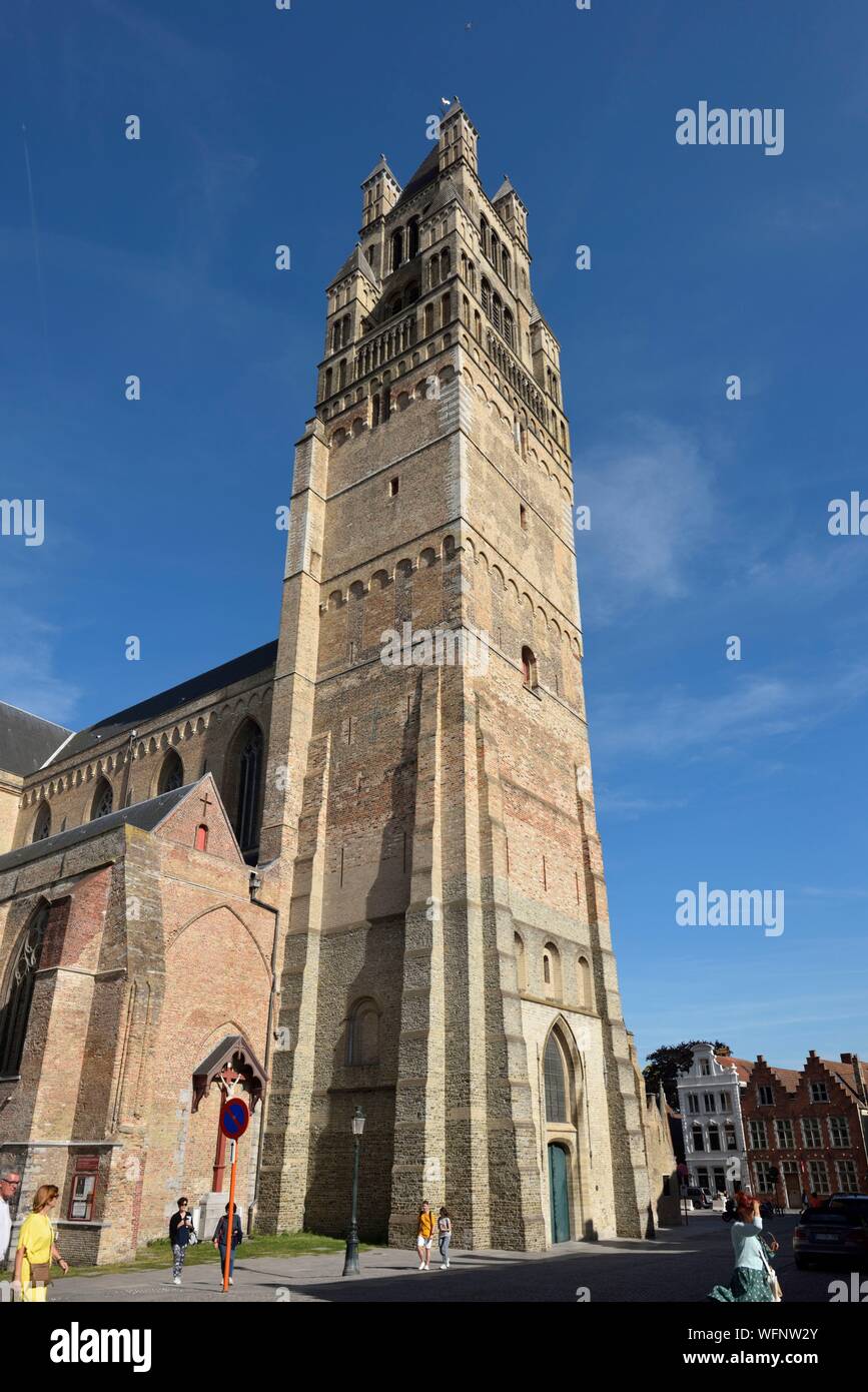 https www alamy com belgium west flanders bruges historical center listed as a unesco world heritage saint salvator cathedral sint salvatorskathedraal built in the 10th century which is the oldest parish church in bruges image267856035 html