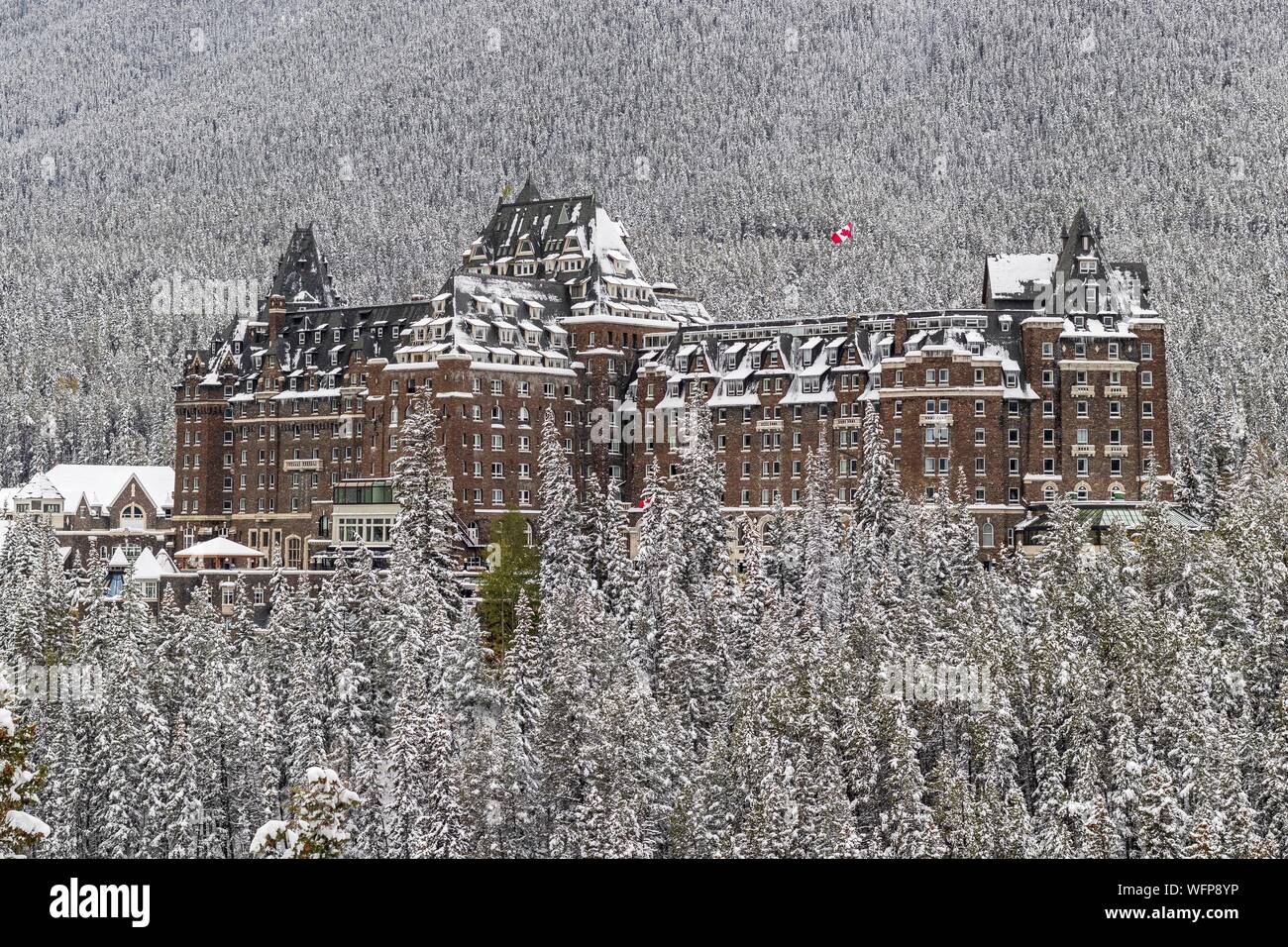 Banff Springs Hotel In Winter At High Resolution Stock Photography And Images Alamy Banff Springs Hotel In Winter At High Resolution Stock Photography And Images Alamy