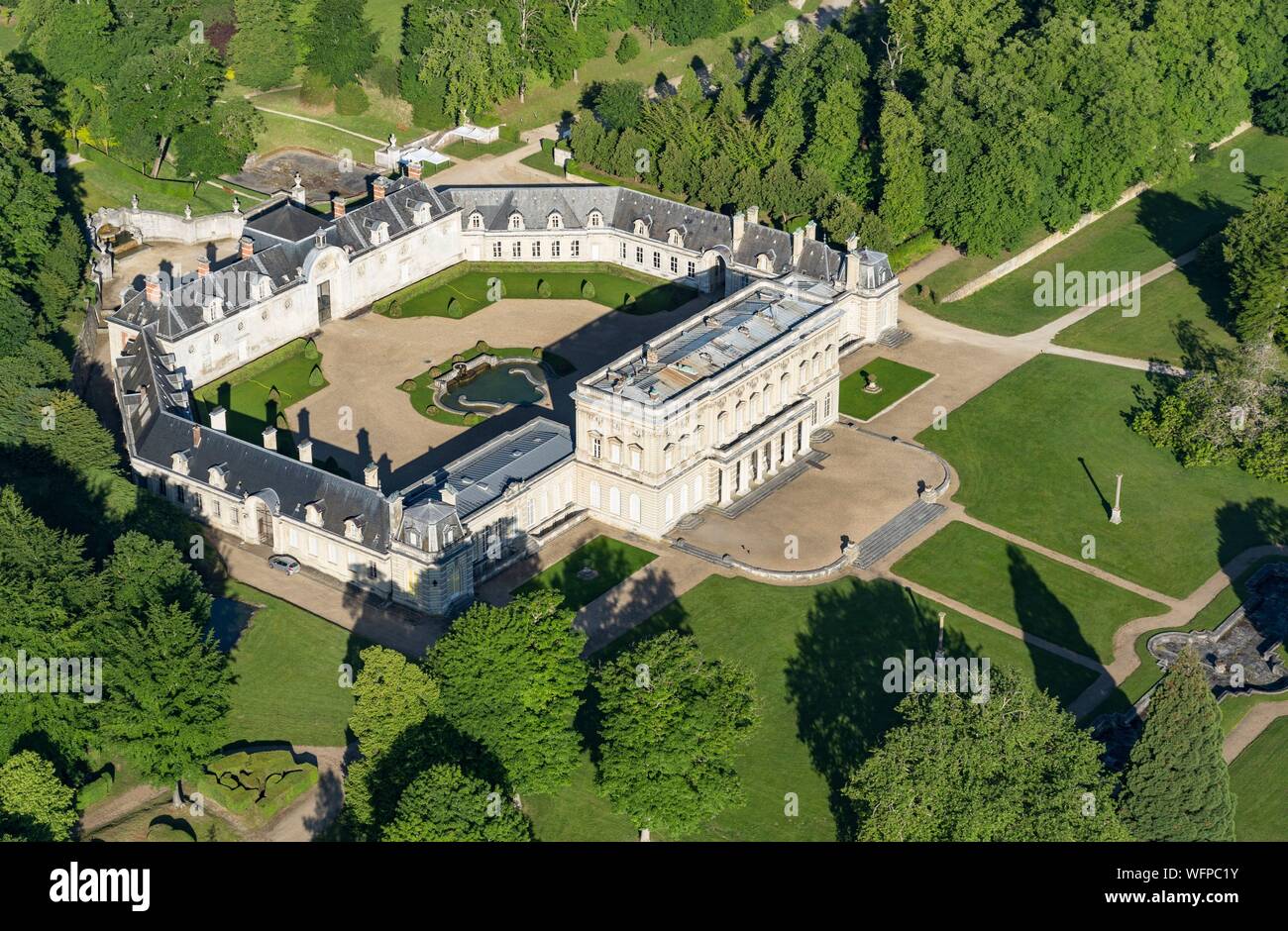 Bizy Castle High Resolution Stock Photography and Images - Alamy