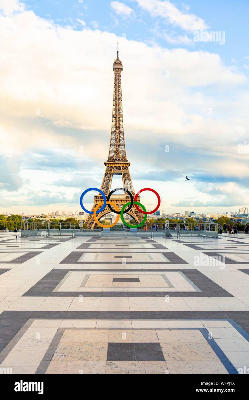 Paris olympics 2024 eiffel hires stock photography and images Alamy