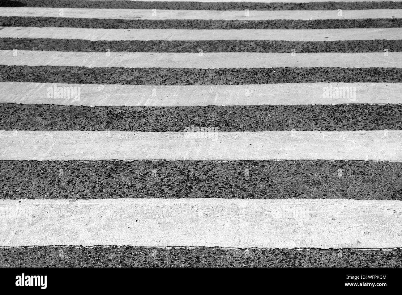 Marking white lines hires stock photography and images Alamy