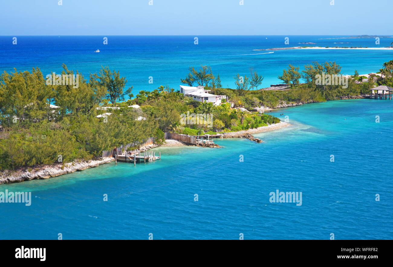 Cabbage beach on Paradise island in Nassau, Bahamas Stock Photo Alamy