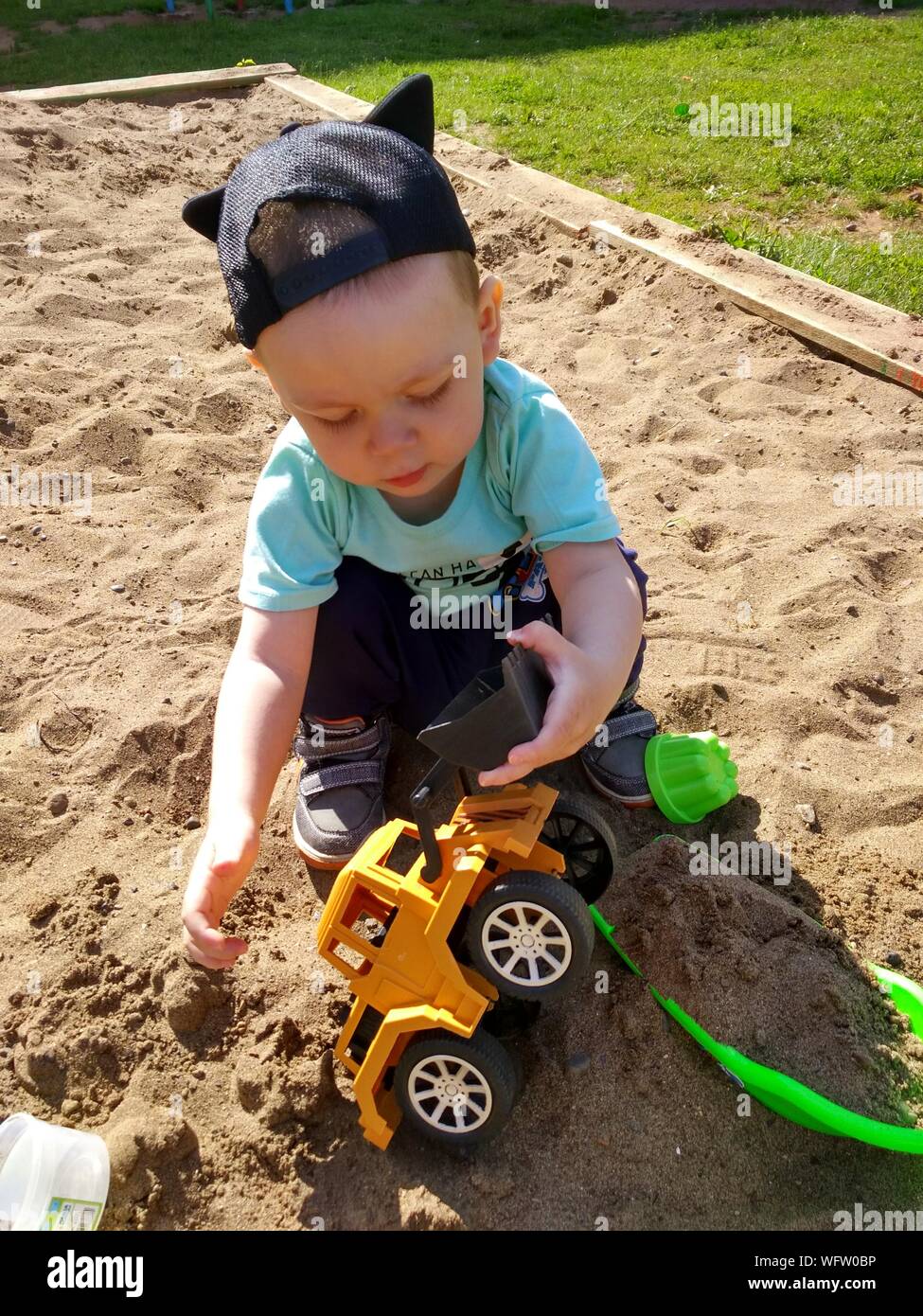 sandbox construction toys