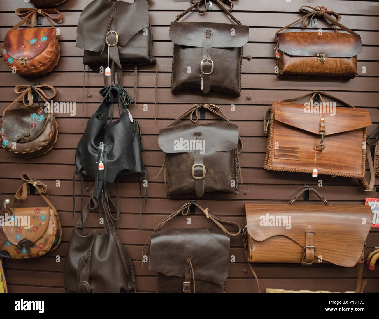 Leather bags hi-res stock photography and images - Alamy