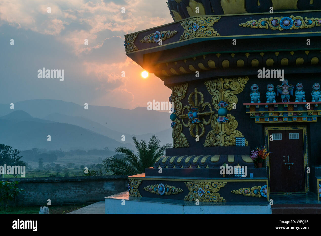 Tribes of india hi-res stock photography and images - Alamy