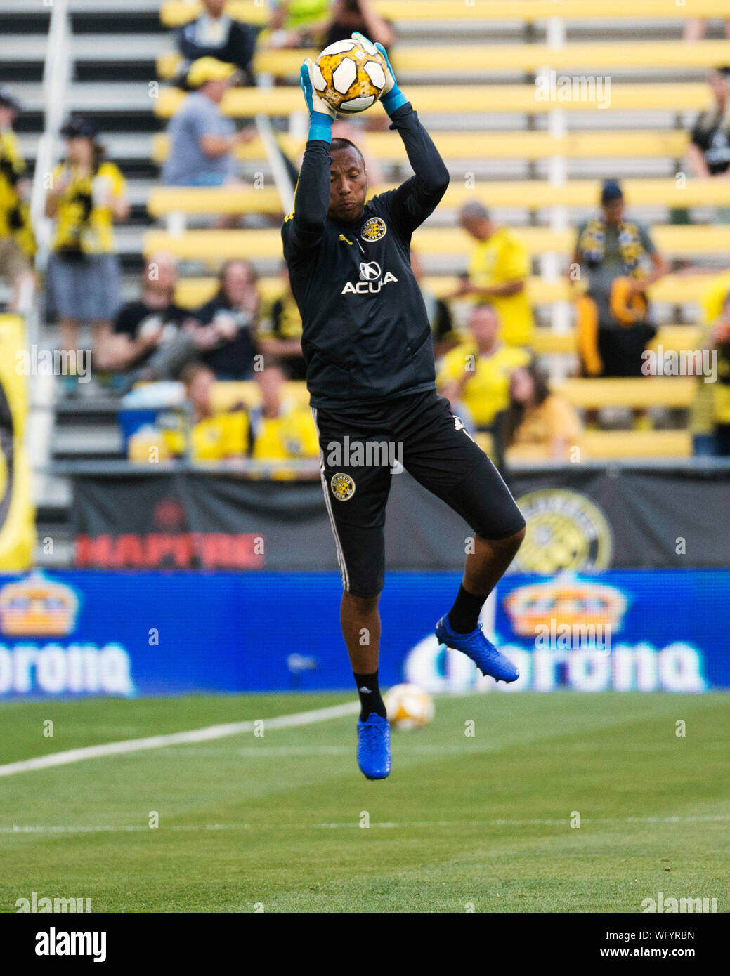 Columbus, Ohio, USA. 31 August, 2019. Columbus Crew SC goalkeeper Eloy Room (1) warms up before facing Chicago Fire in their match at Mapfre Stadium. Credit: Brent Clark/Alamy Live News Stock Photo