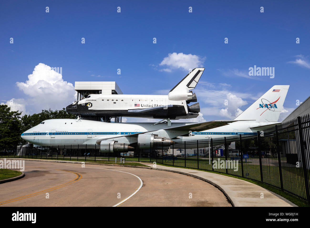 Space Shuttle orbiter Independence at NASA Johnson Space Center, Houston, Texas Stock Photo