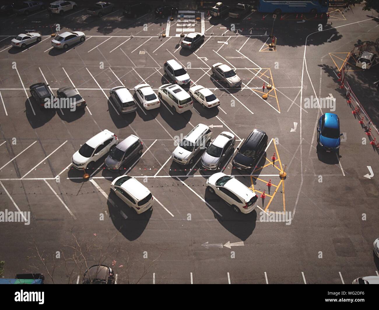 Aerial view parking lot High Resolution Stock Photography and Images