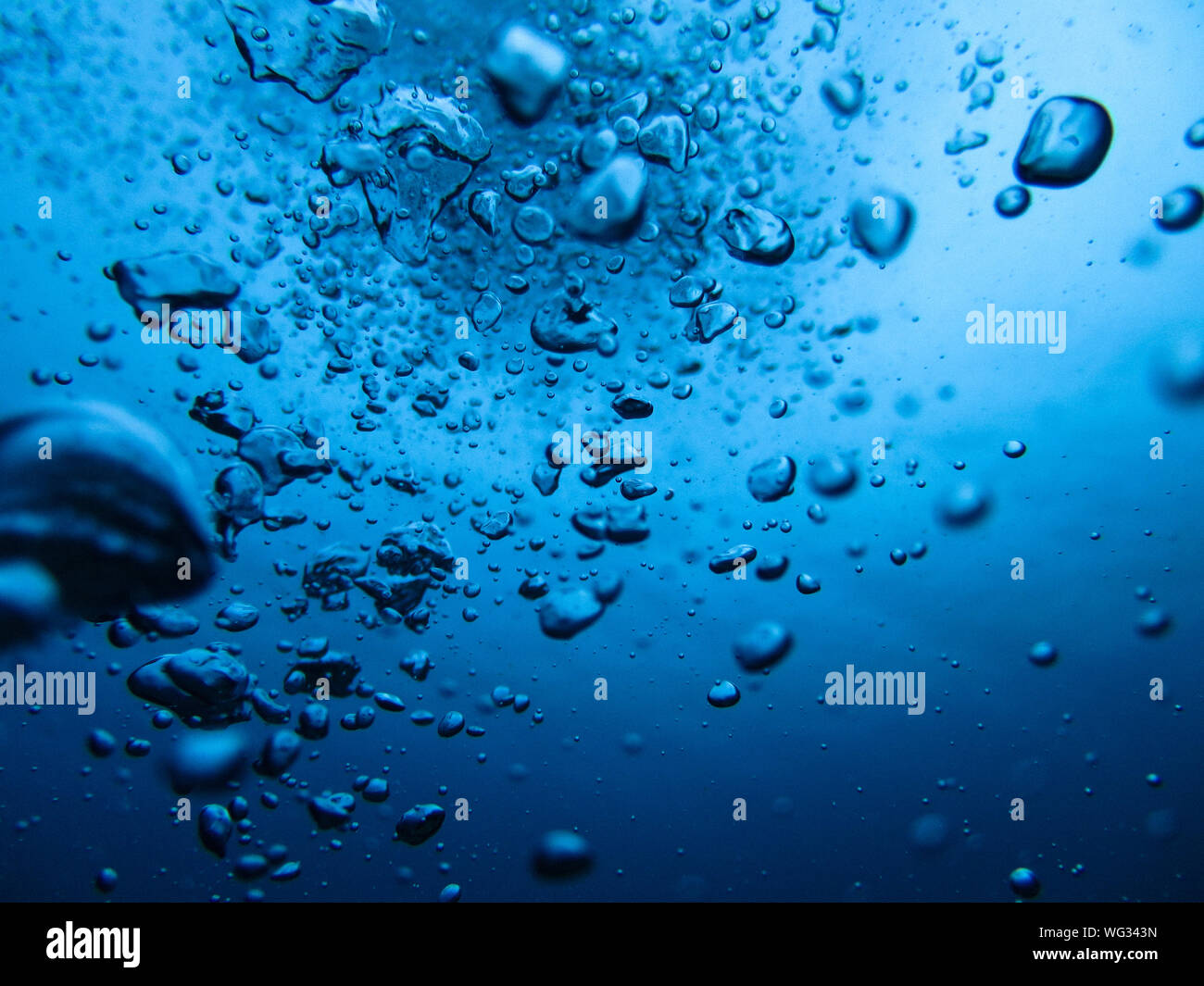Bubbles In Sea Stock Photo Alamy