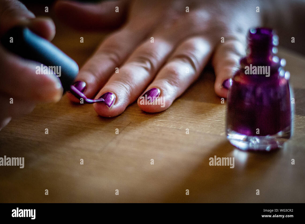 Painting Nails High Resolution Stock Photography and Images Alamy