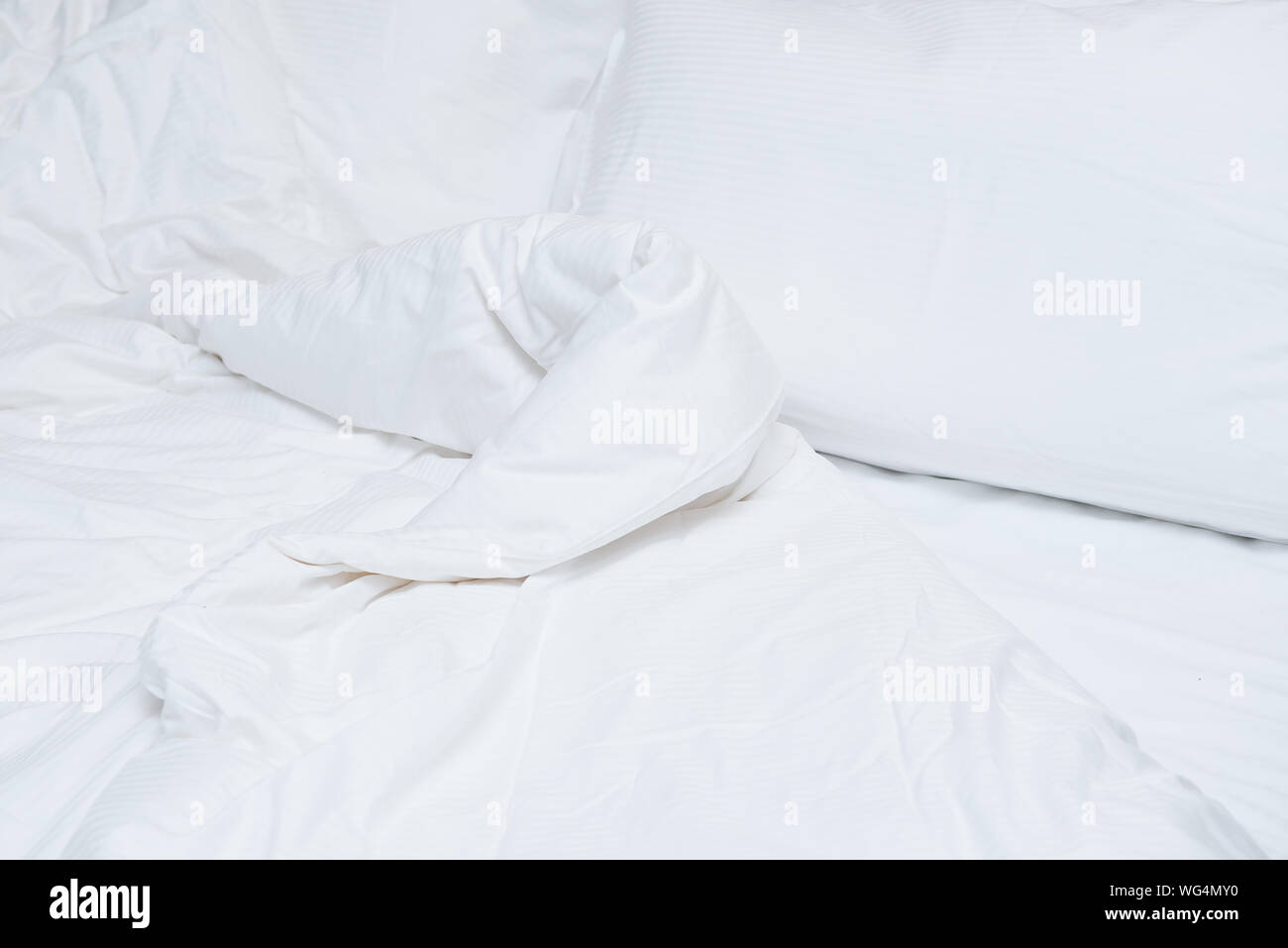 White bed hires stock photography and images Alamy