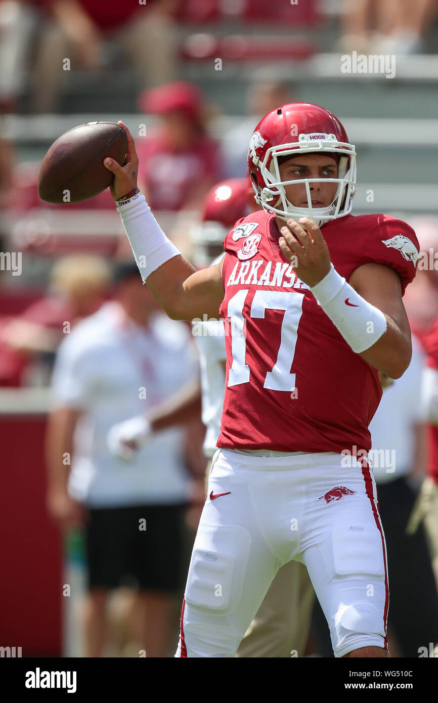 Who is Nick Starkel? A Look at Arkansas' New QB1 vs. Colorado State -  Arkansas Fight