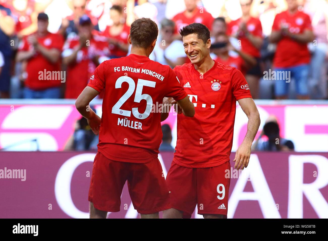 Muenchen, Germany 31st August 2019: 1. BL - 19/20 - FC Bayern Munich Vs.  FSV FSV FSV Mainz 05 Robert Lewandowski (Bayern Munich) celebrates after  his goal to 5: 1 with Thomas