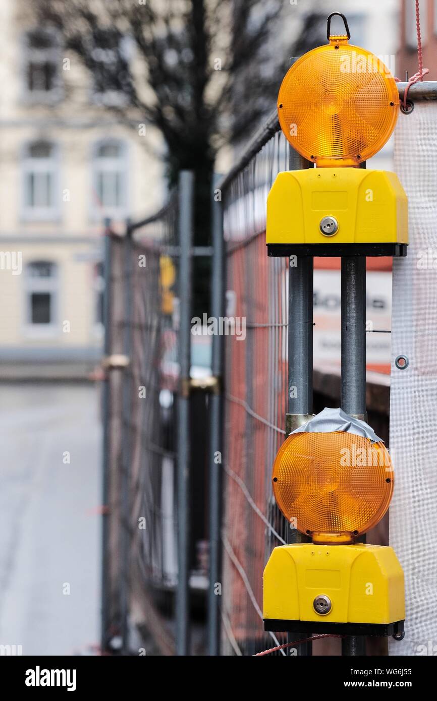 Reflectors road hi-res stock photography and images - Alamy