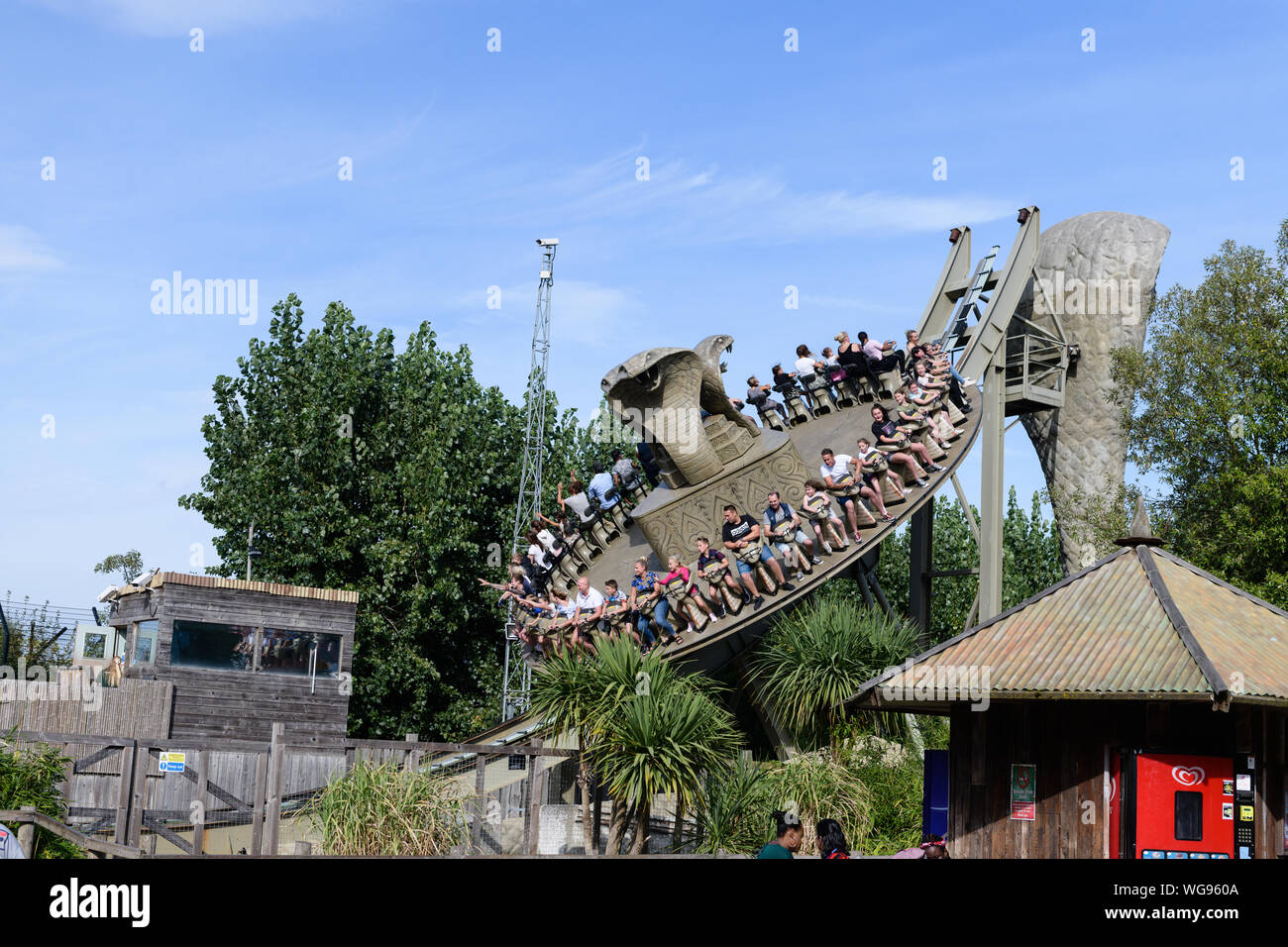 Funfair theme park ride Stock Photo - Alamy