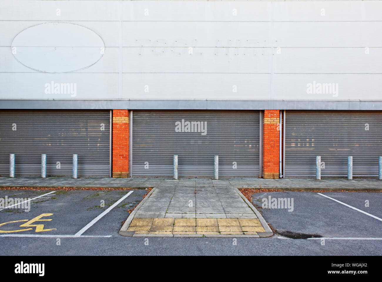 Commercial industrial units hires stock photography and images Alamy
