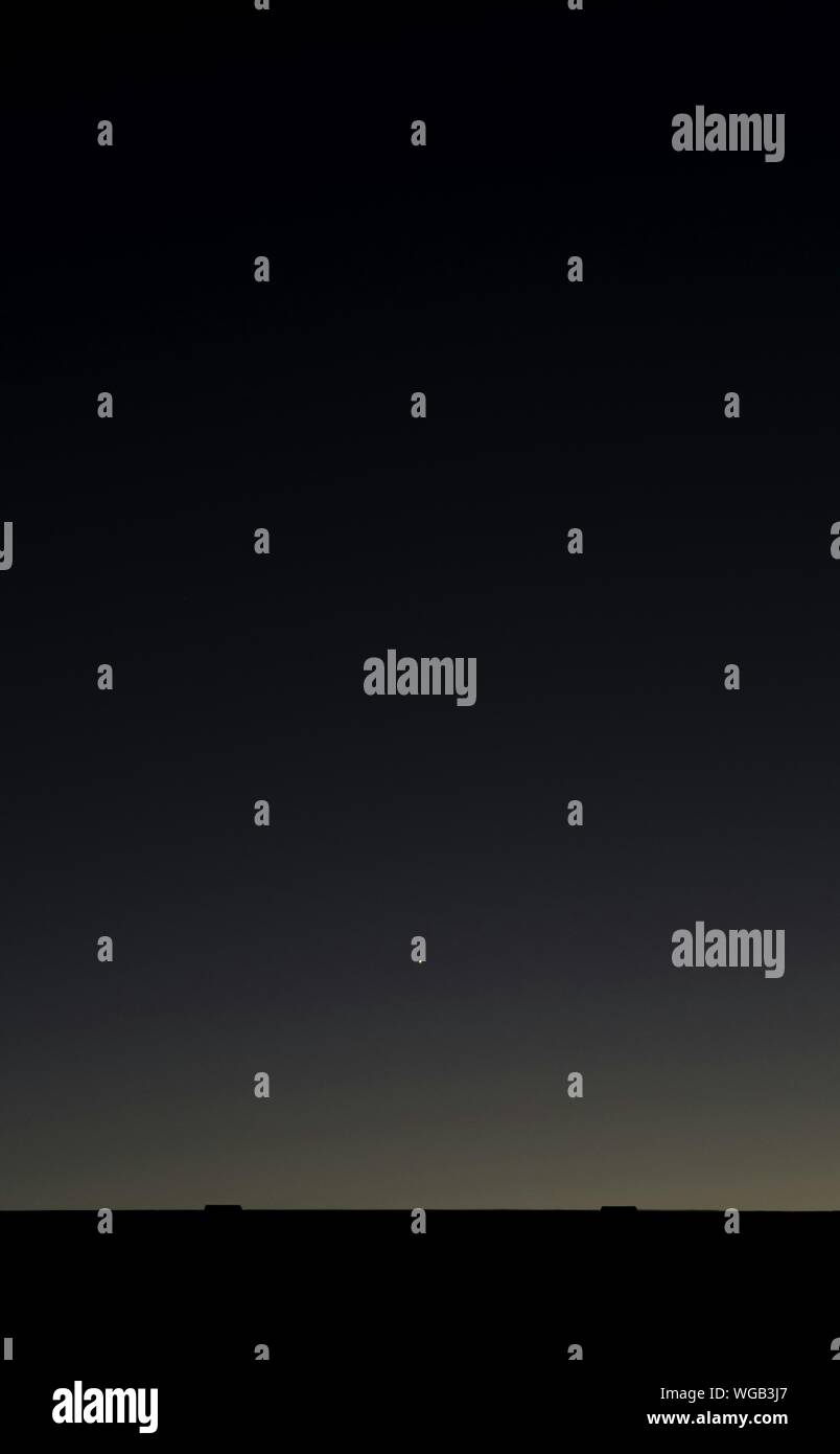 Dark sky landscape hi-res stock photography and images - Alamy