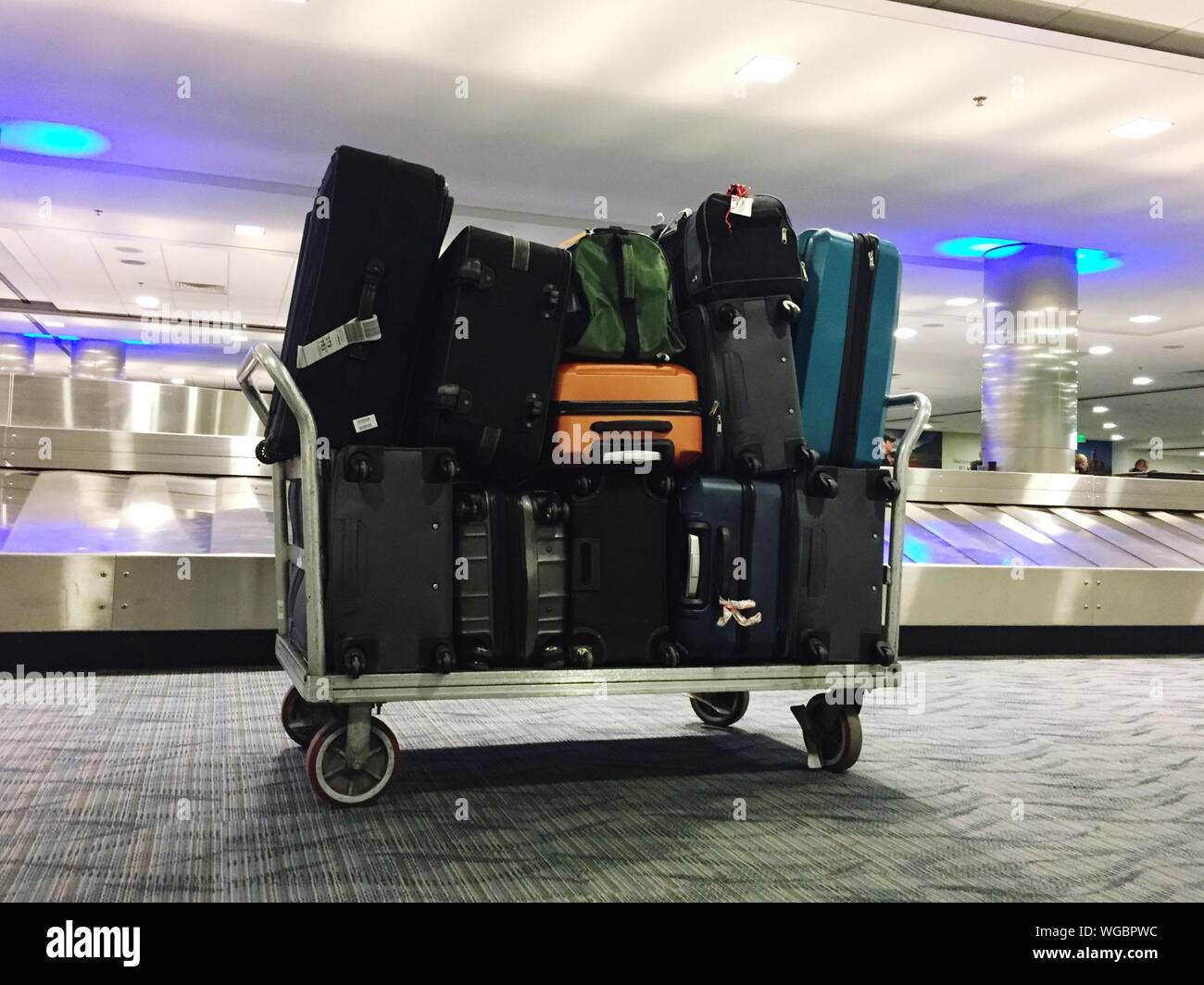 rolling luggage birmingham airport