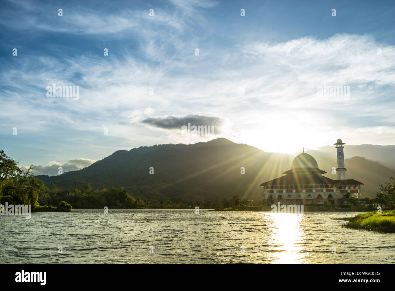 Masjid darul quran hires stock photography and images Alamy