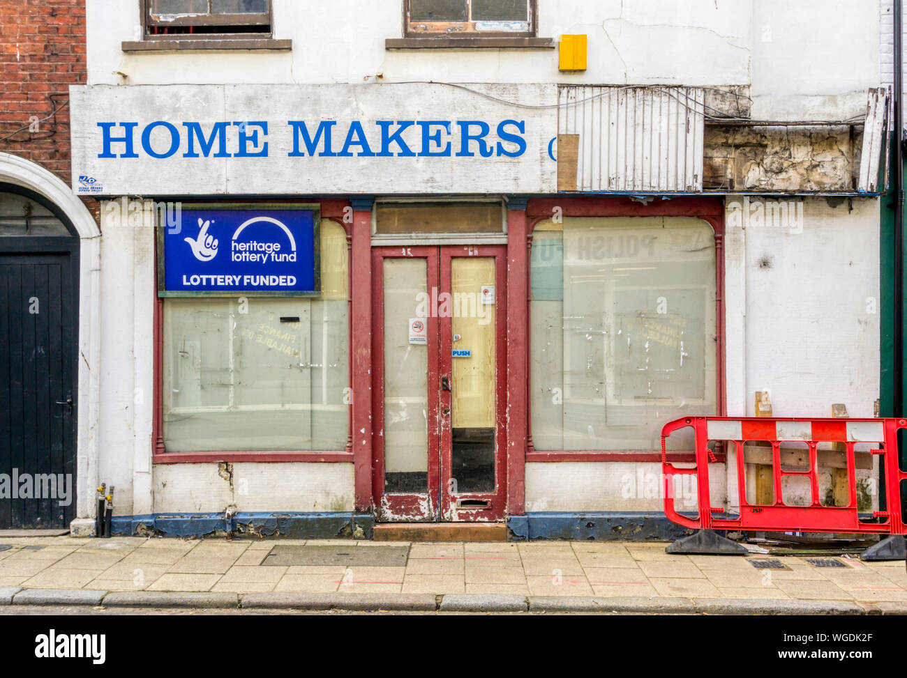 Closed and shuttered Home Makers shop in Kings Lynn, Norfolk.  King's Lynn is one of the towns eligible for support from the new government Towns Fund Stock Photo