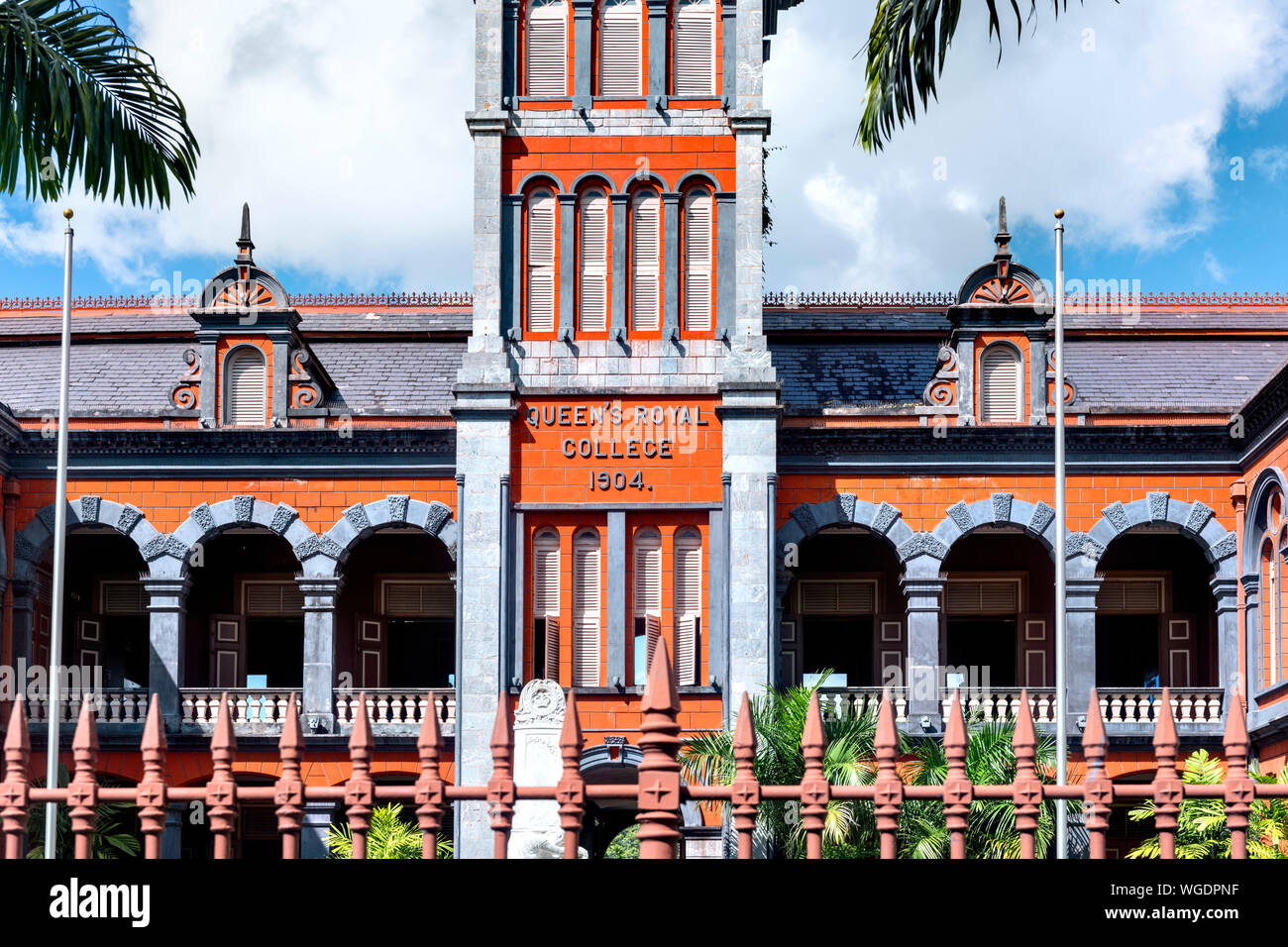 Qrc trinidad hires stock photography and images Alamy
